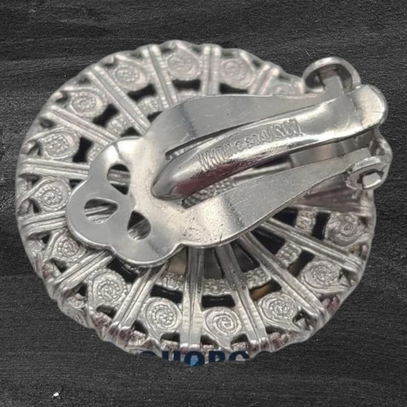 Whiting and Davis Vintage SilverTone Clip on Earrings 1137 - Picture 4 of 4